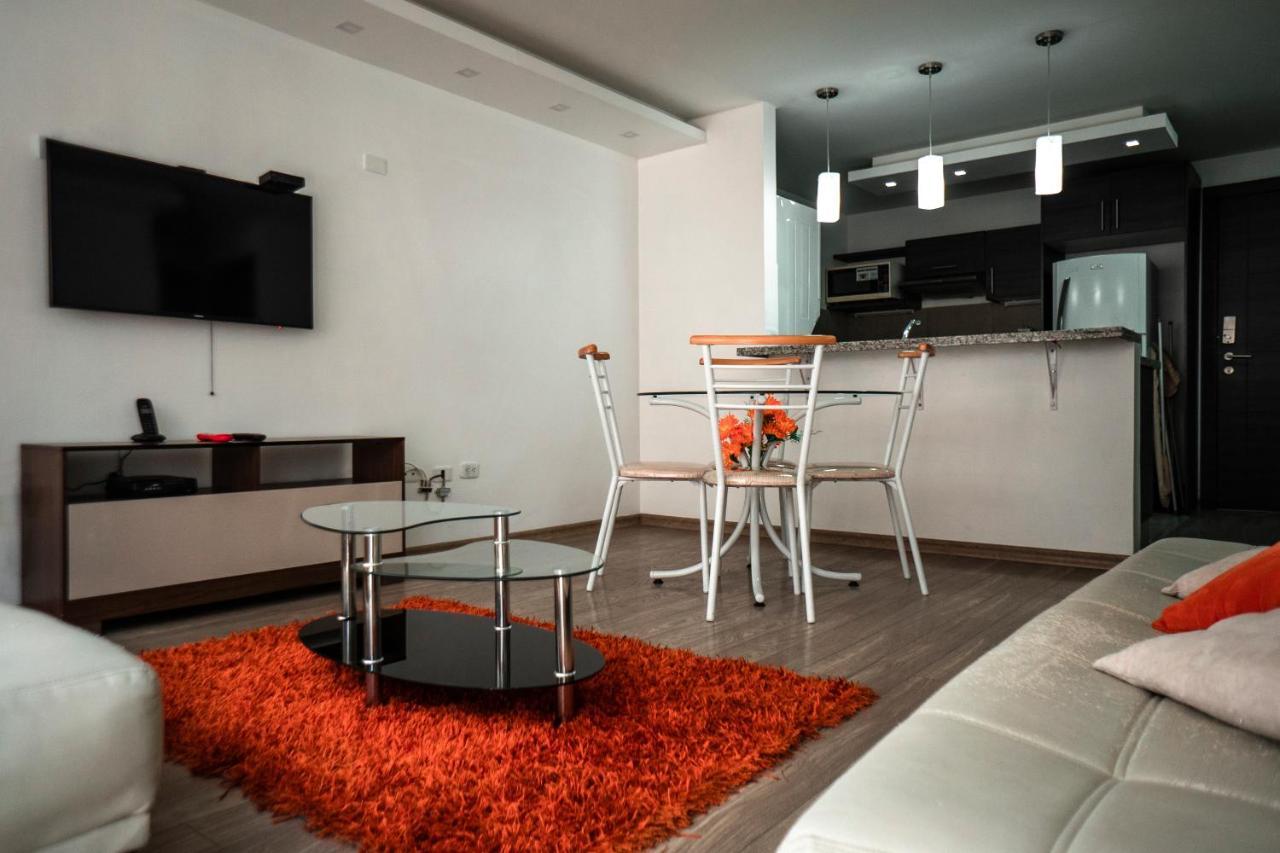Itsahome Apartments - Torre Seis กีโต ภายนอก รูปภาพ