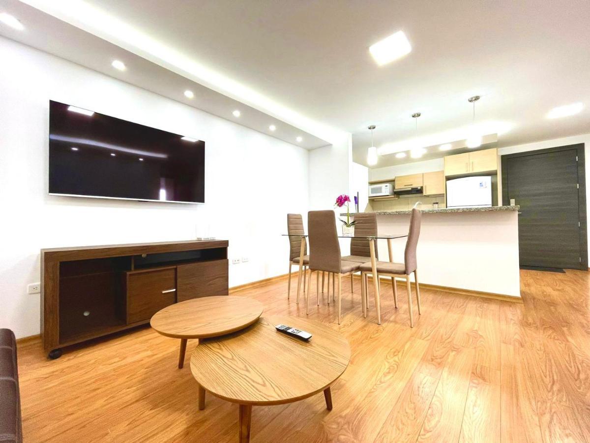 Itsahome Apartments - Torre Seis กีโต ภายนอก รูปภาพ