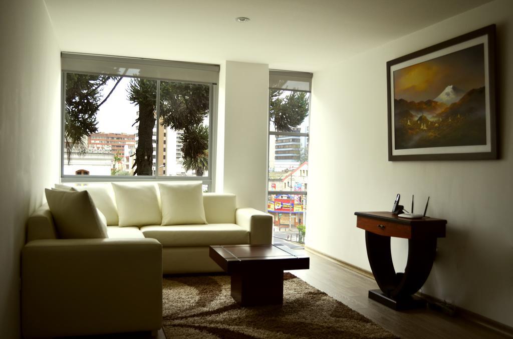 Itsahome Apartments - Torre Seis กีโต ห้อง รูปภาพ