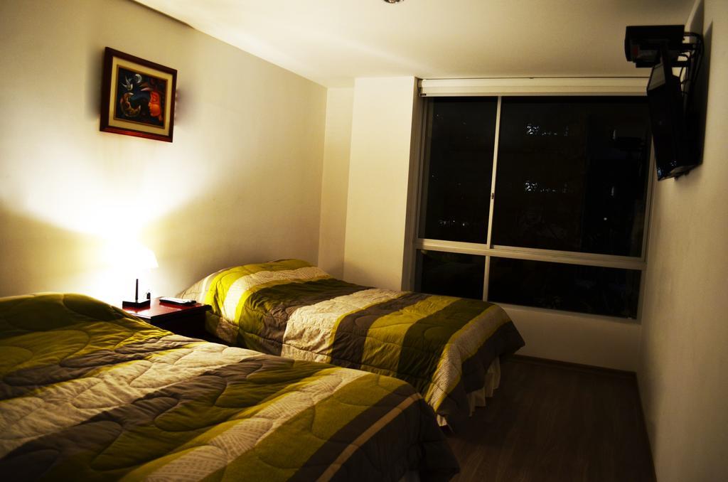 Itsahome Apartments - Torre Seis กีโต ห้อง รูปภาพ