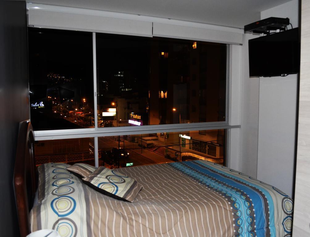 Itsahome Apartments - Torre Seis กีโต ห้อง รูปภาพ