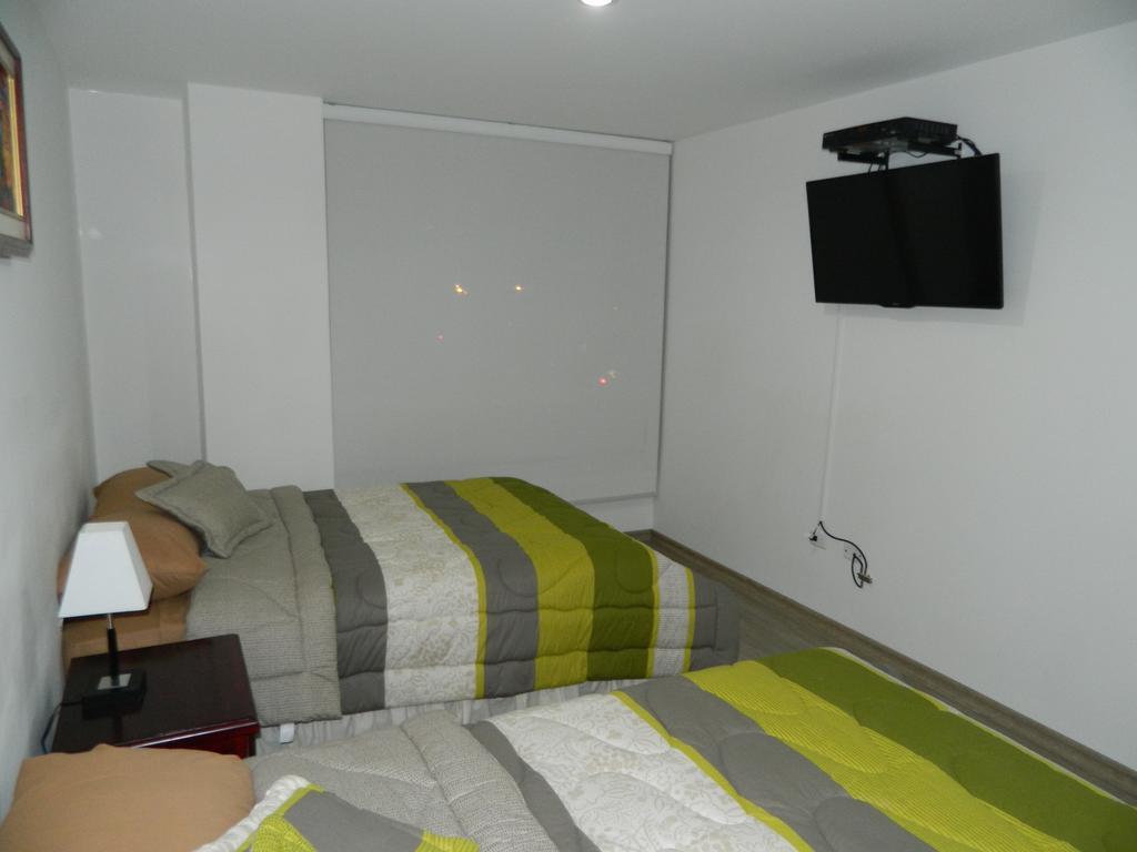 Itsahome Apartments - Torre Seis กีโต ภายนอก รูปภาพ